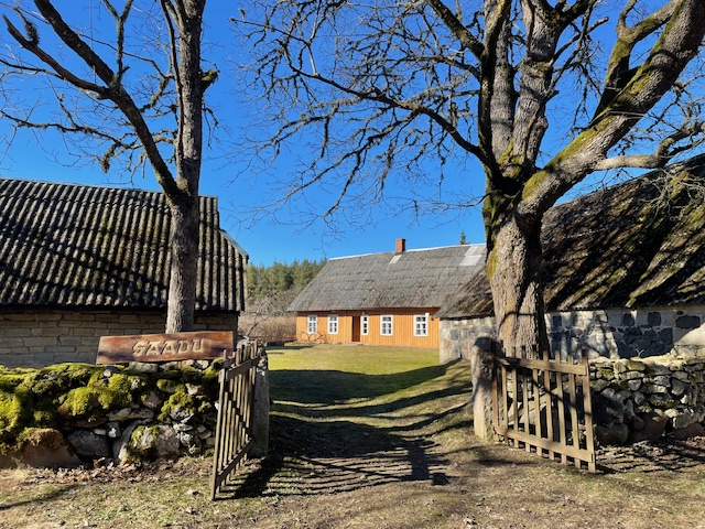 Männiku-Saadu Mihkel ja tema pojad